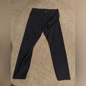 black lululemon leggings wunder unders 25” size 10